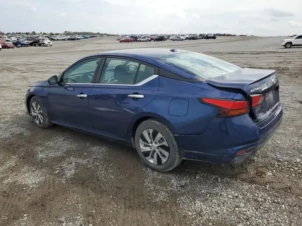 Nissan Altima 2019