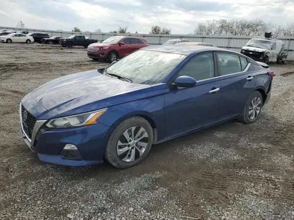 Nissan Altima 2019