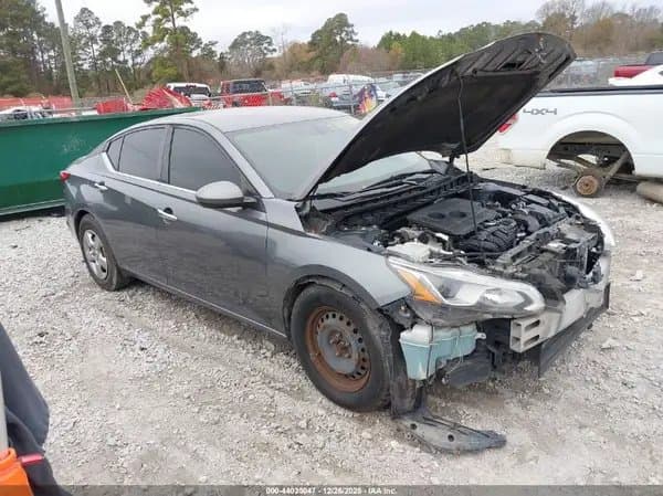 Nissan Altima 2019