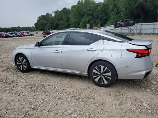 Nissan Altima 2019