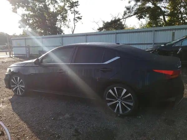 Nissan Altima 2019