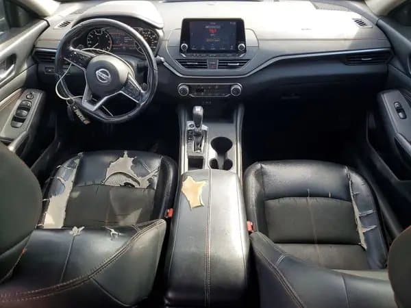 Nissan Altima 2019
