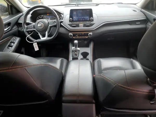 Nissan Altima 2019