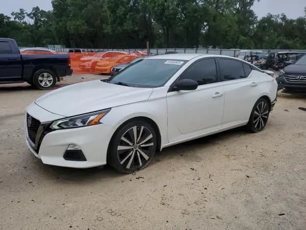 Nissan Altima 2019