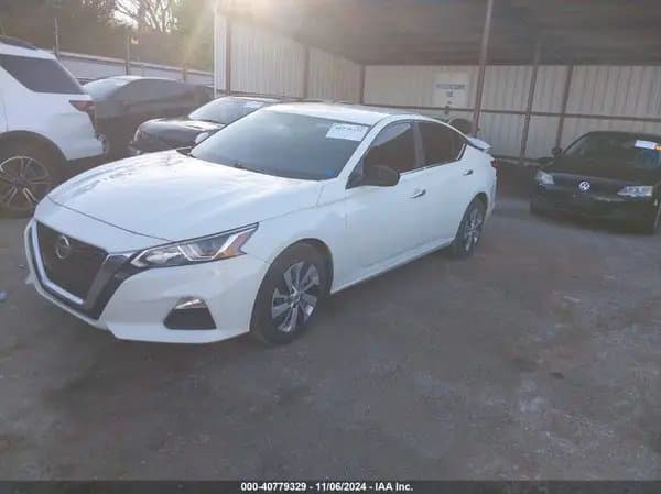 Nissan Altima 2019
