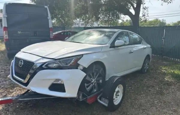 Nissan Altima 2019