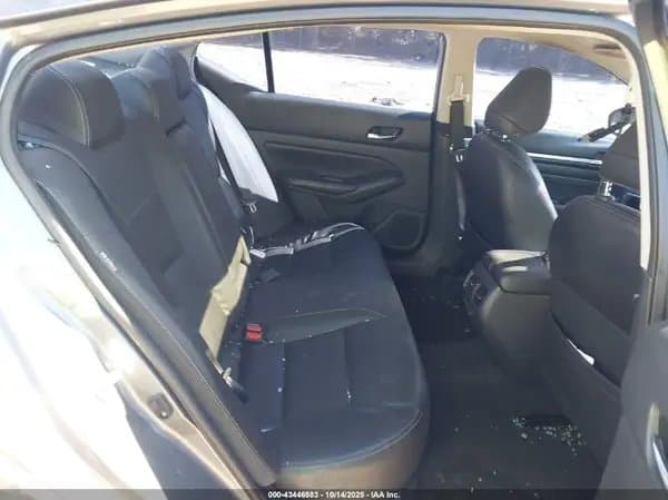 Nissan Altima 2019