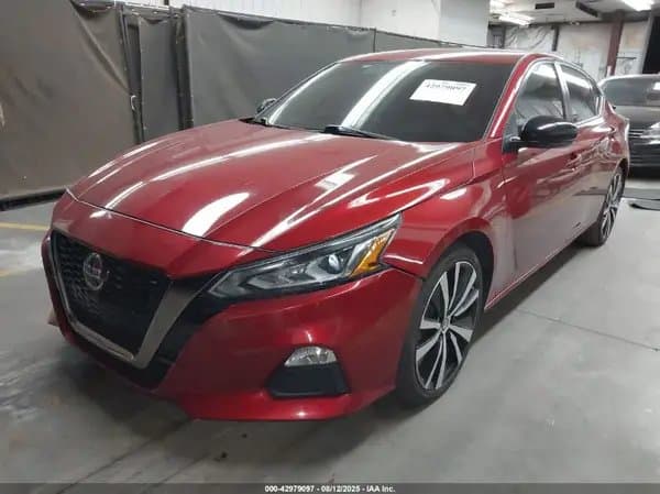 Nissan Altima 2020