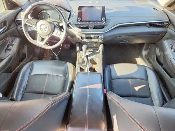 Nissan Altima 2020