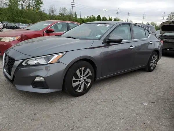 Nissan Altima 2020