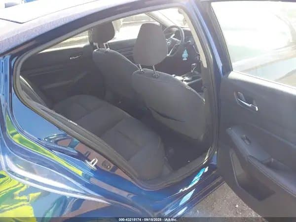 Nissan Altima 2020