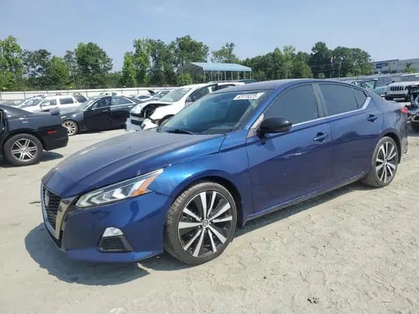 Nissan Altima 2020