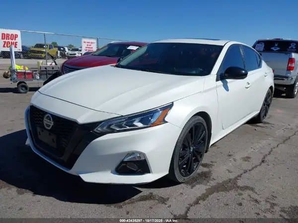 Nissan Altima 2022