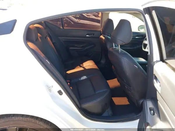 Nissan Altima 2022