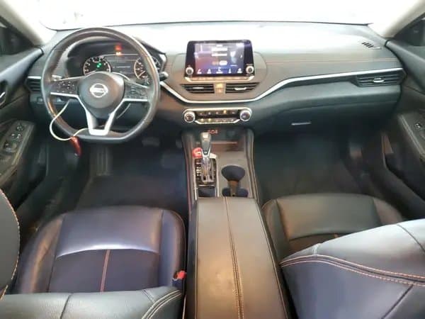 Nissan Altima 2022