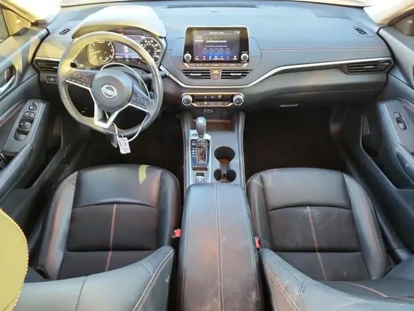 Nissan Altima 2022