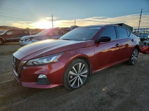 Nissan Altima 2022
