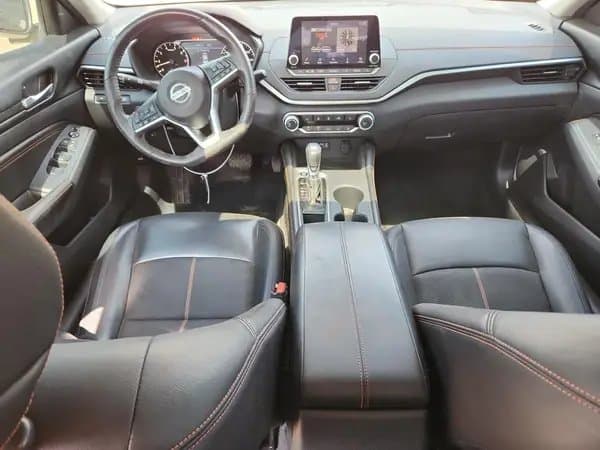 Nissan Altima 2022