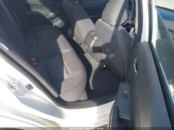 Nissan Altima 2022