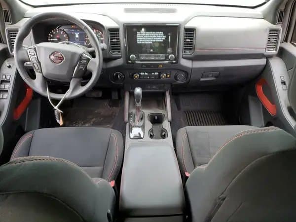 Nissan Navara (frontier) 2024