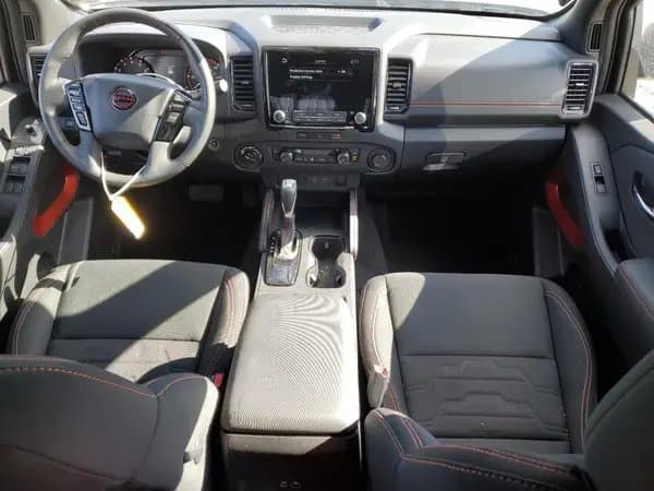 Nissan Navara (frontier) 2024