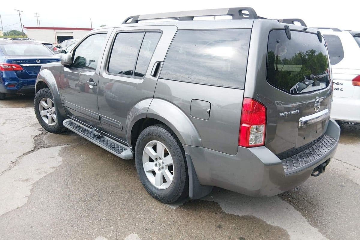 Nissan Pathfinder 2008