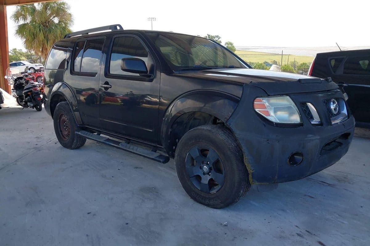 Nissan Pathfinder 2012