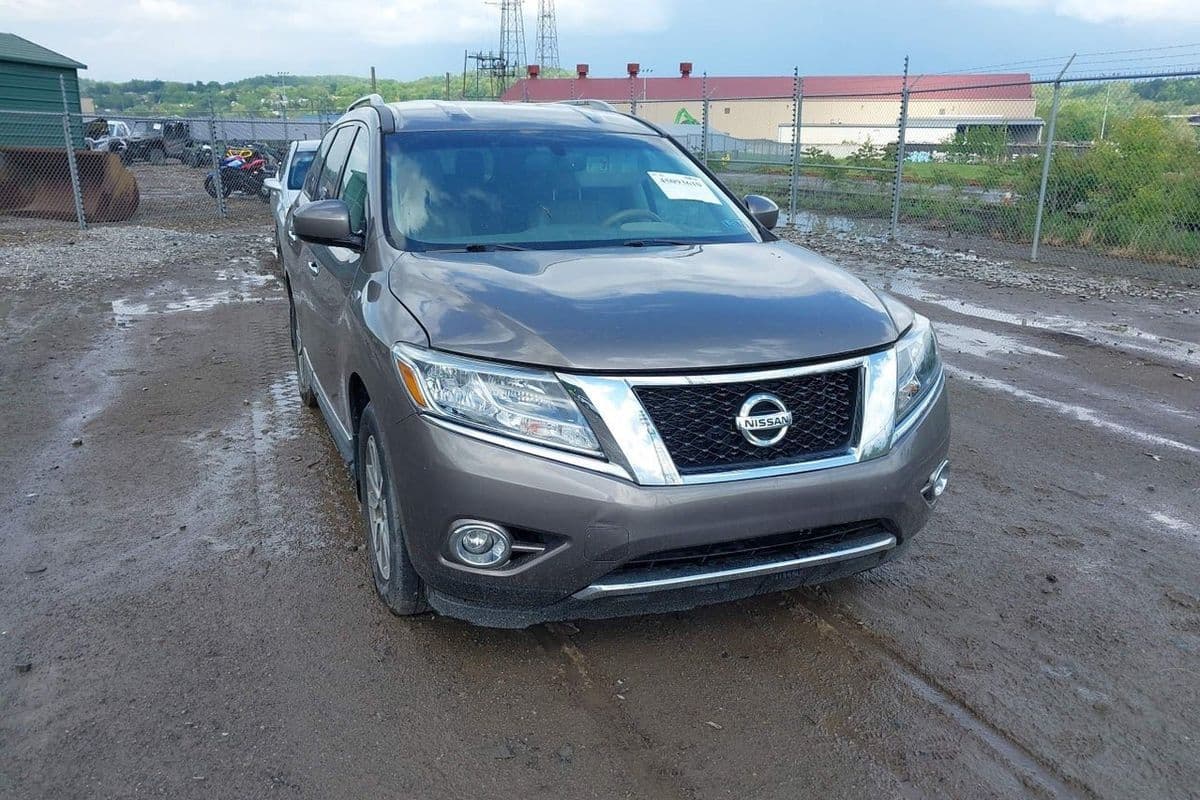 Nissan Pathfinder 2013