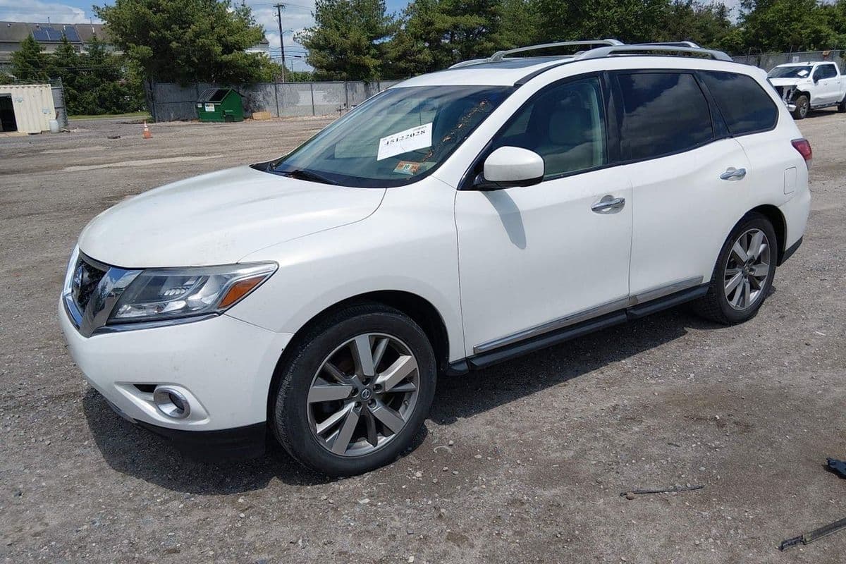 Nissan Pathfinder 2013