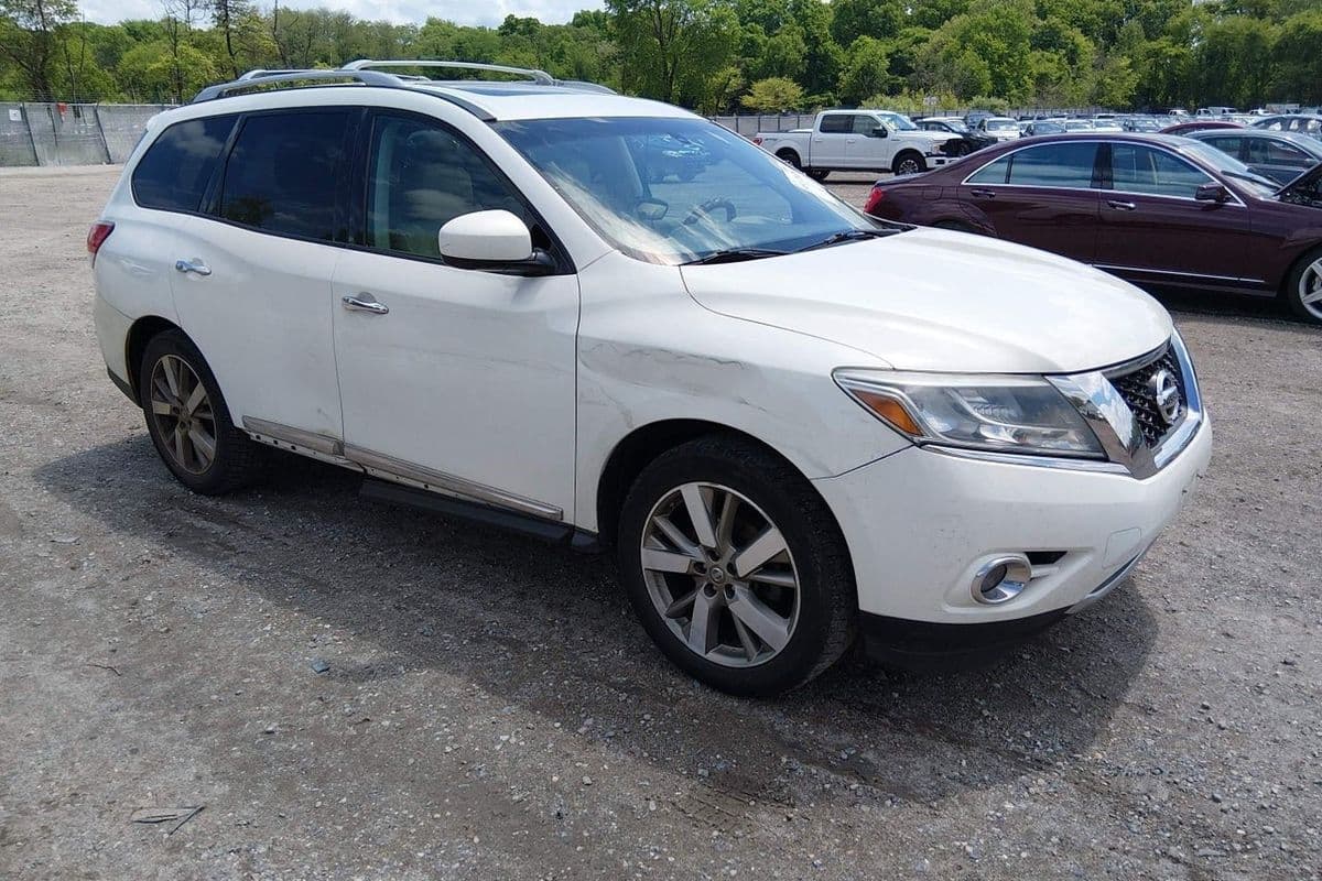 Nissan Pathfinder 2013