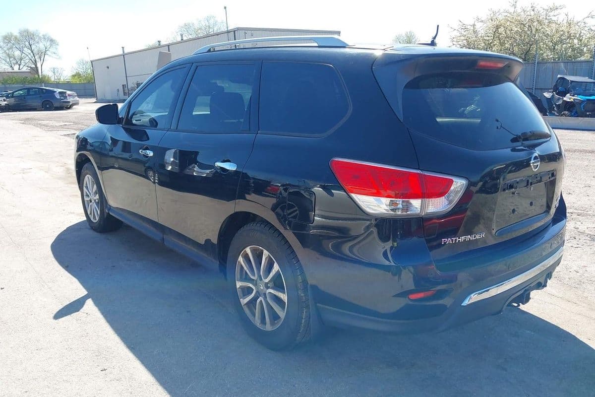 Nissan Pathfinder 2014