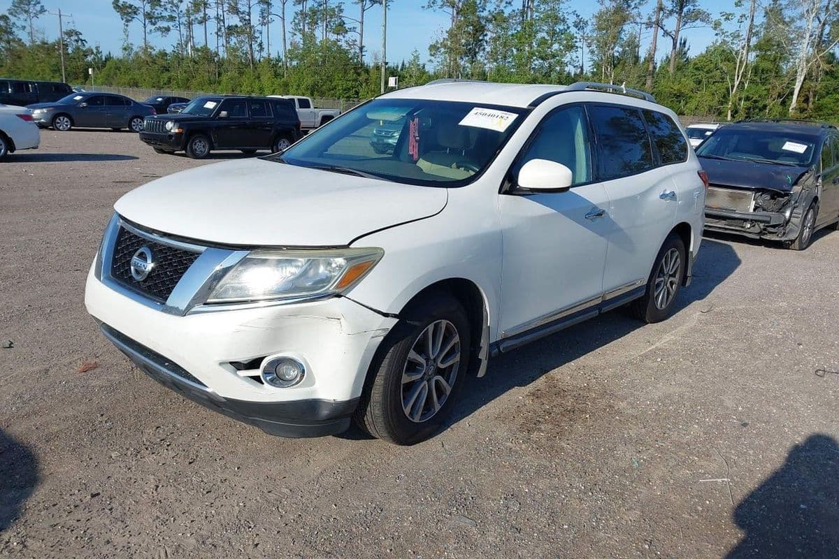 Nissan Pathfinder 2014
