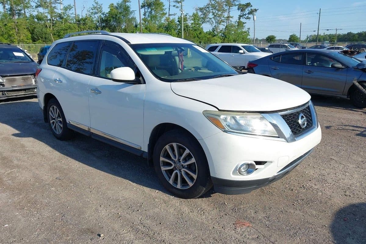 Nissan Pathfinder 2014