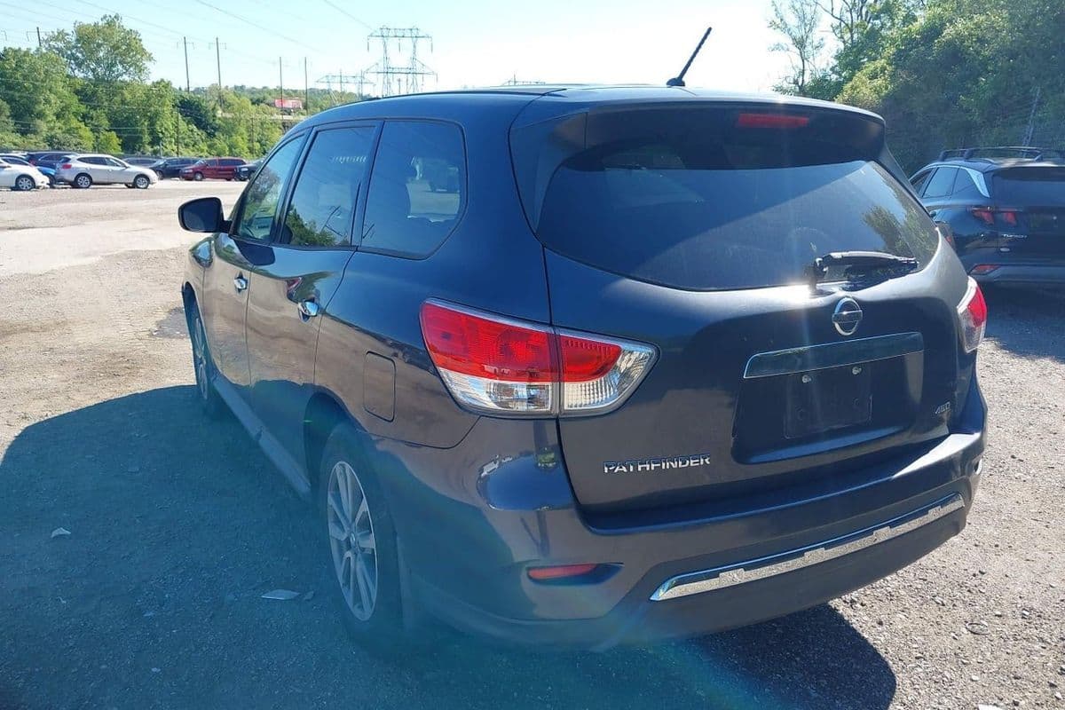Nissan Pathfinder 2014