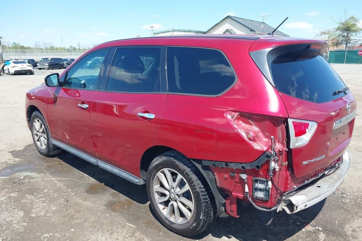 Nissan Pathfinder 2015