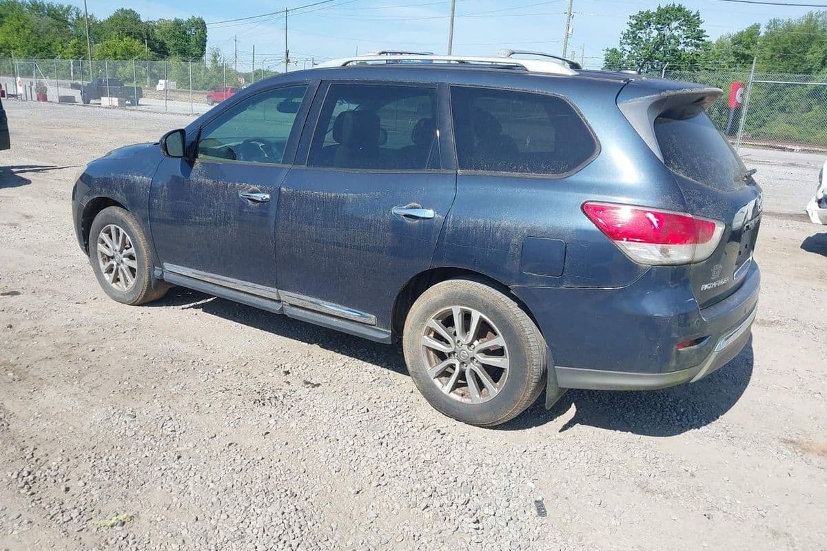 Nissan Pathfinder 2015