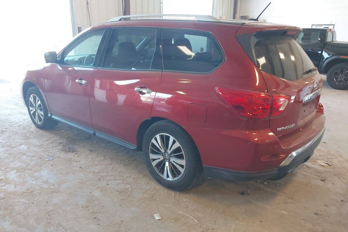 Nissan Pathfinder 2017