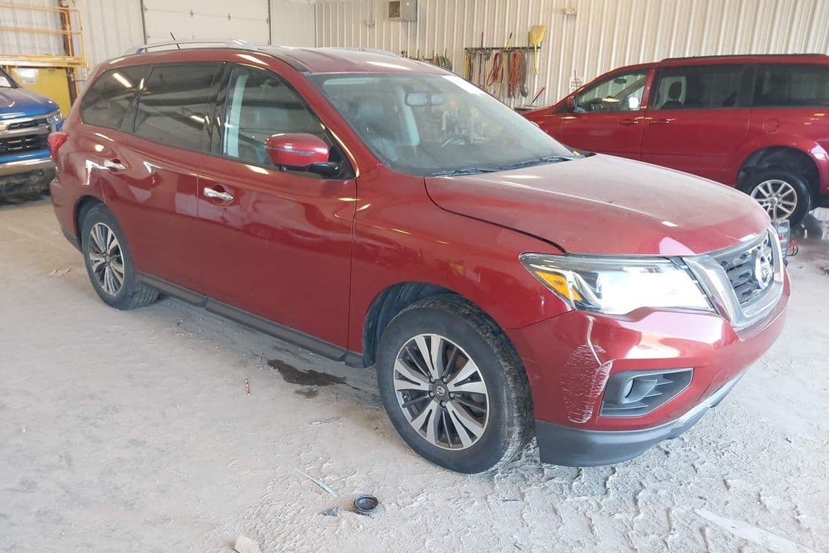 Nissan Pathfinder 2017