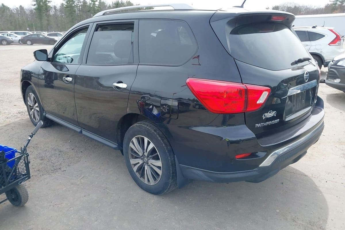Nissan Pathfinder 2017