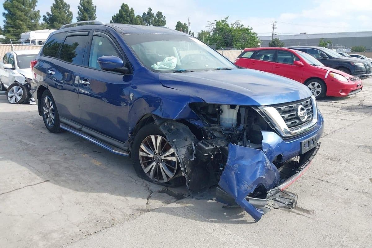 Nissan Pathfinder 2017