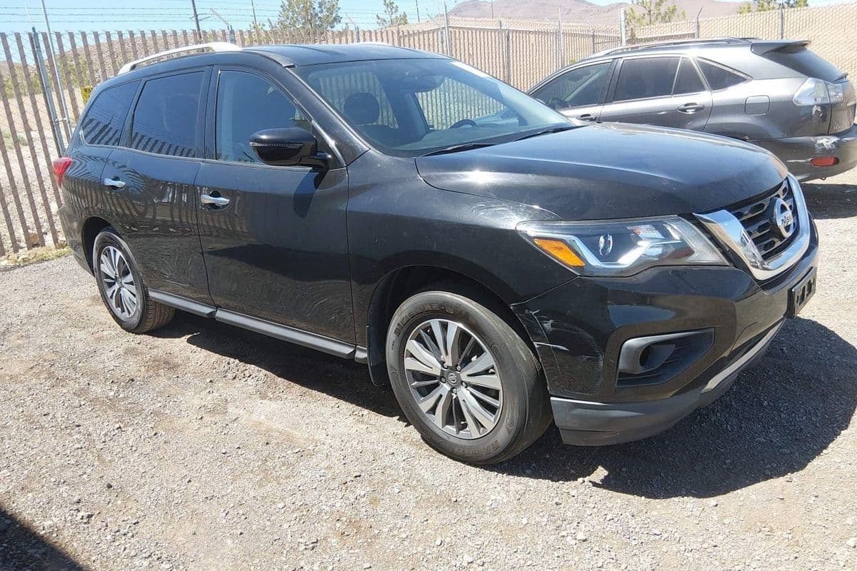 Nissan Pathfinder 2017