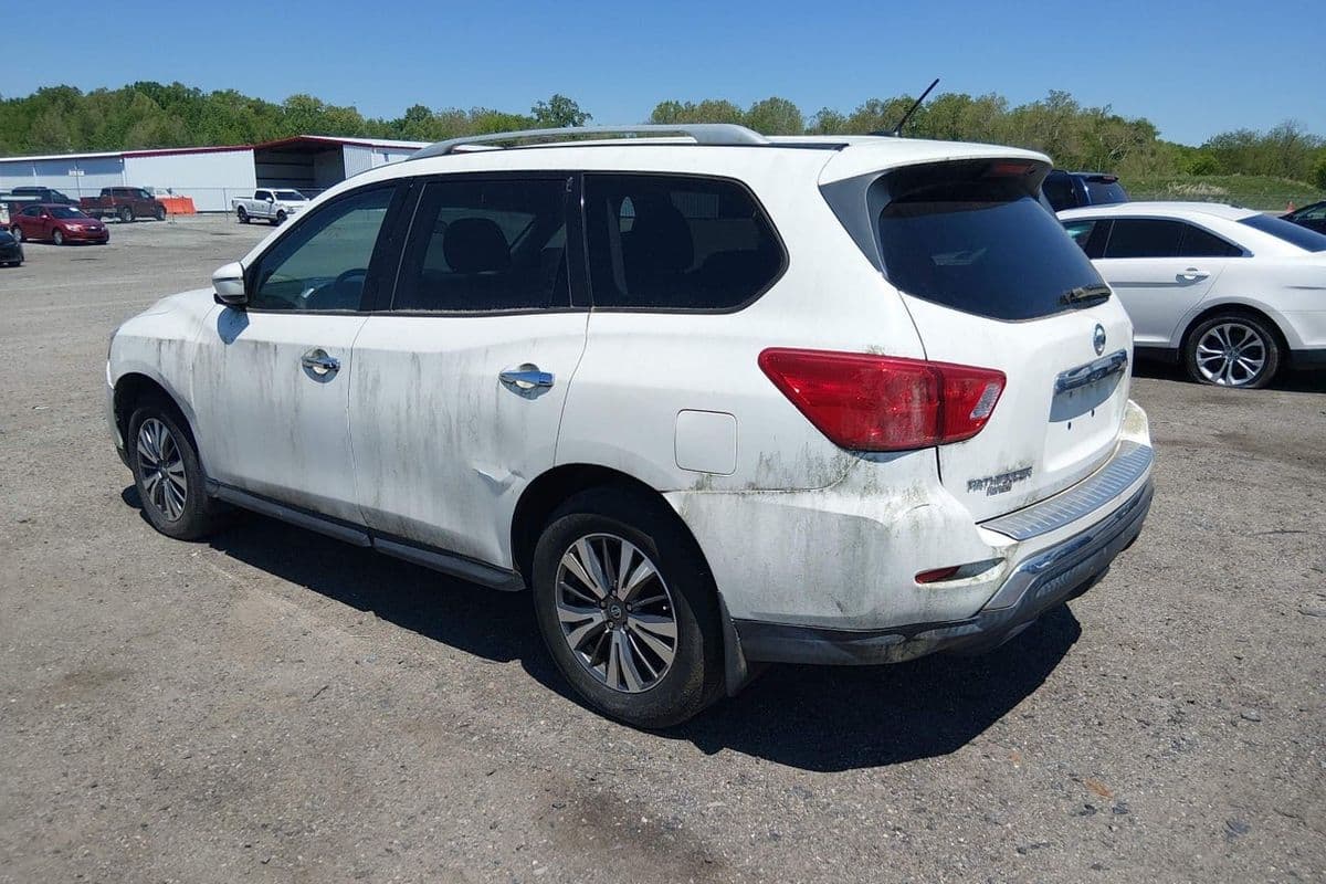 Nissan Pathfinder 2017