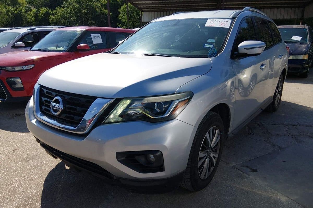 Nissan Pathfinder 2017