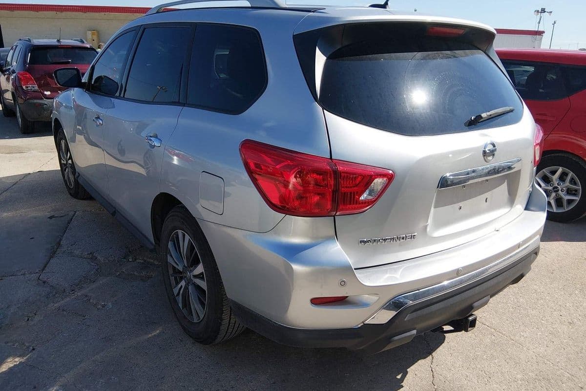 Nissan Pathfinder 2017