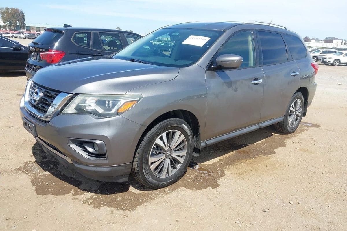 Nissan Pathfinder 2018
