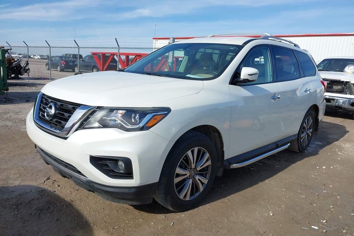 Nissan Pathfinder 2019