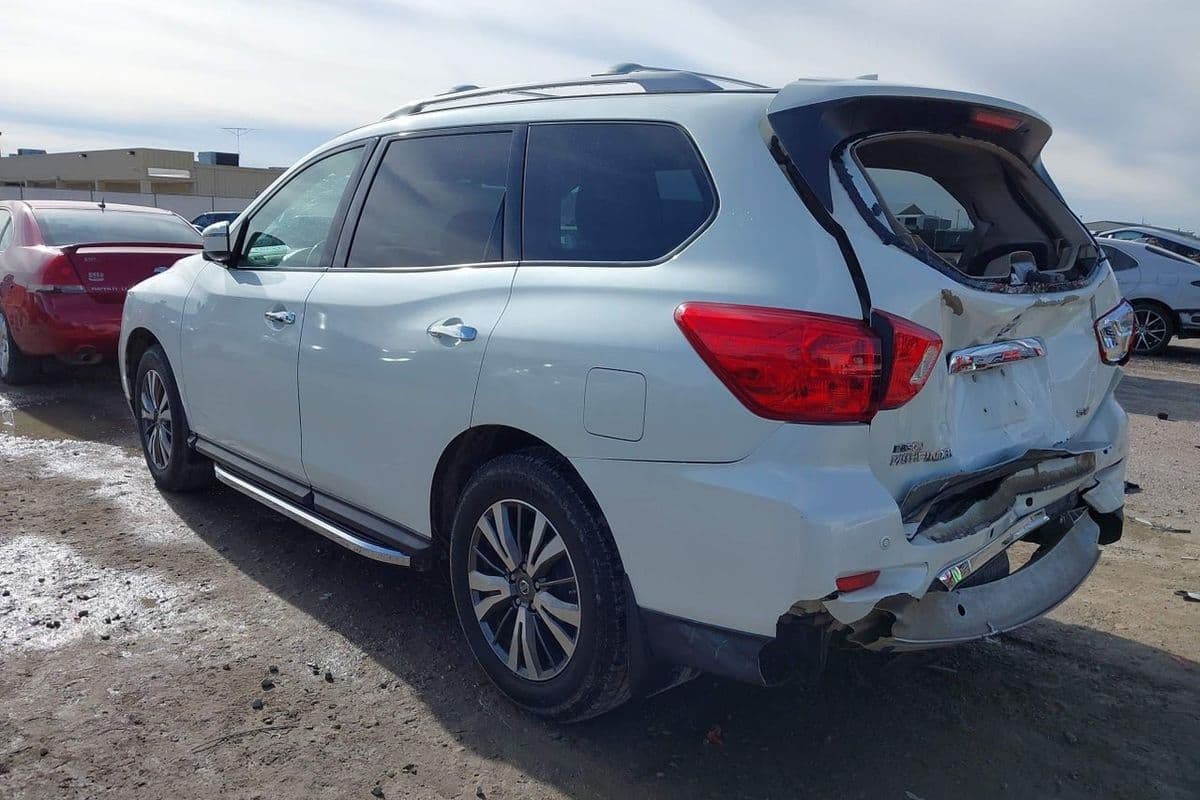 Nissan Pathfinder 2019