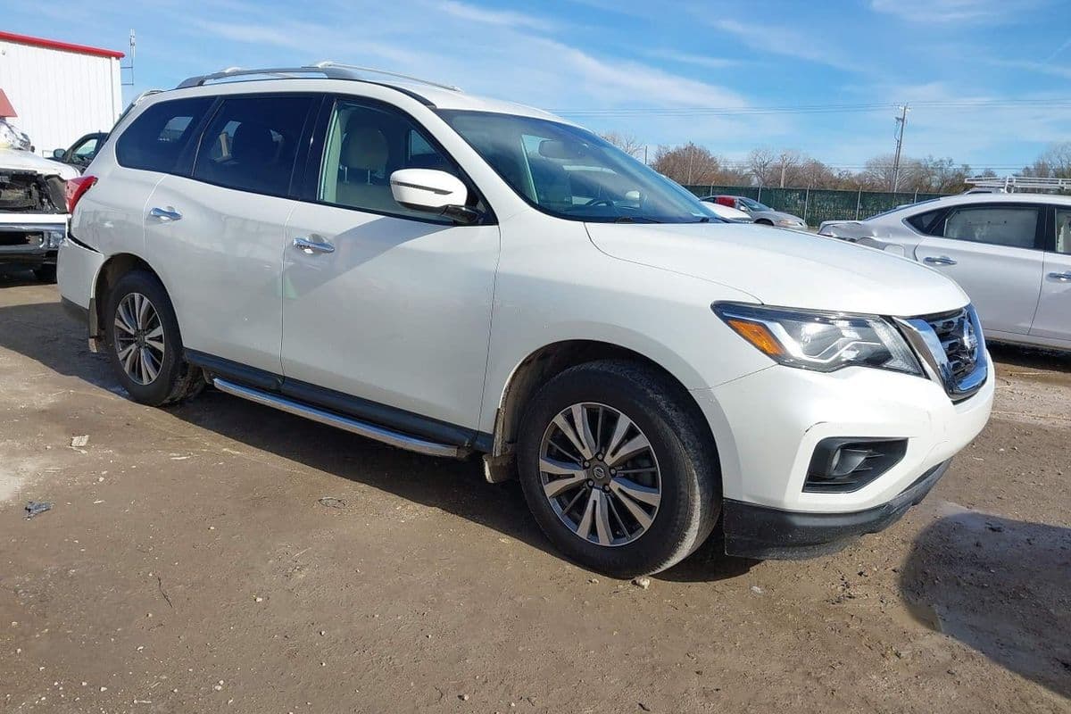 Nissan Pathfinder 2019