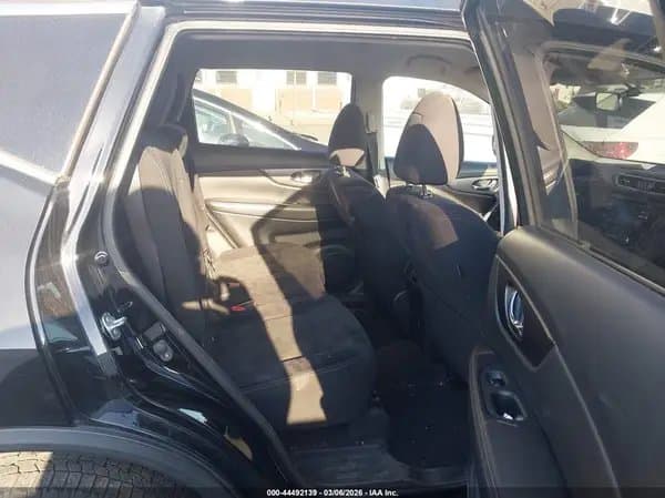 Nissan Rogue 2016