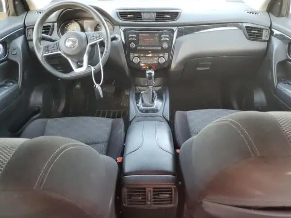 Nissan Rogue 2018